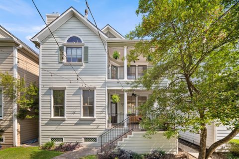 Photo of 520 Oxford Street #F, Houston, TX 77007 (MLS # 77291260)