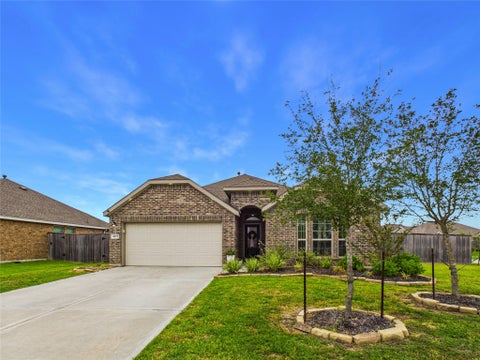 Photo of 4323 Banfield Hills Lane, Baytown, TX 77521 (MLS # 25409880)