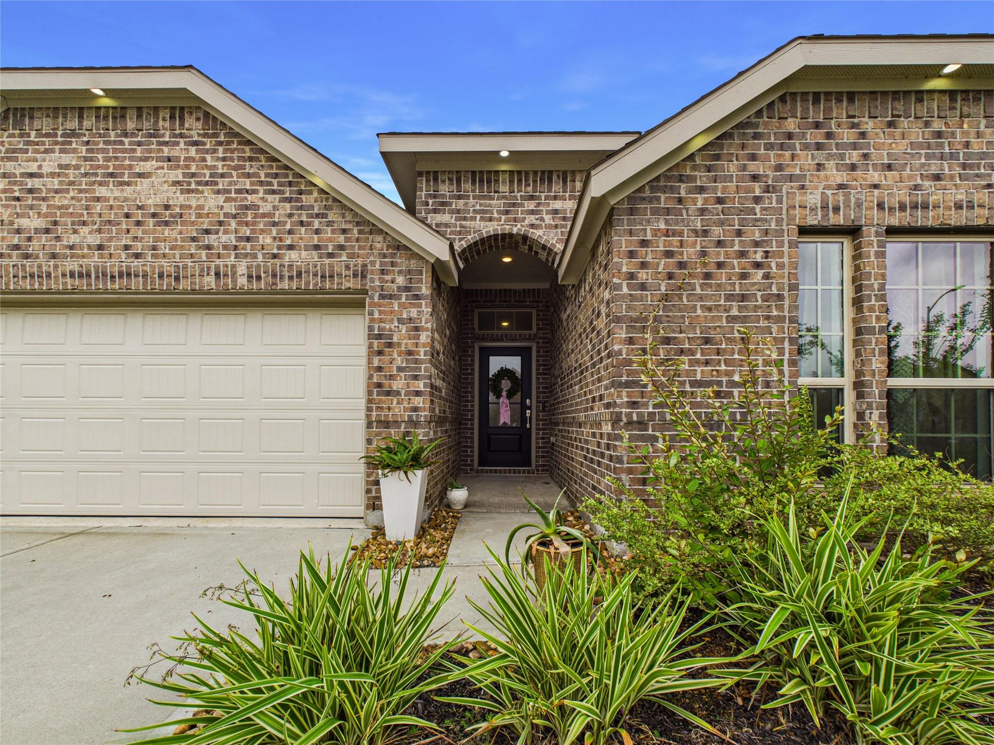4323 Banfield Hills Lane