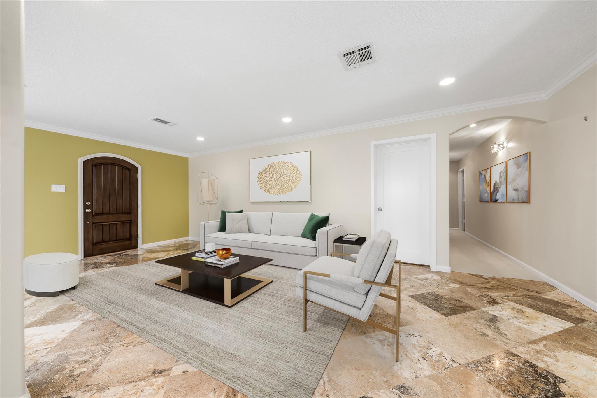 2214 Lakeville Drive