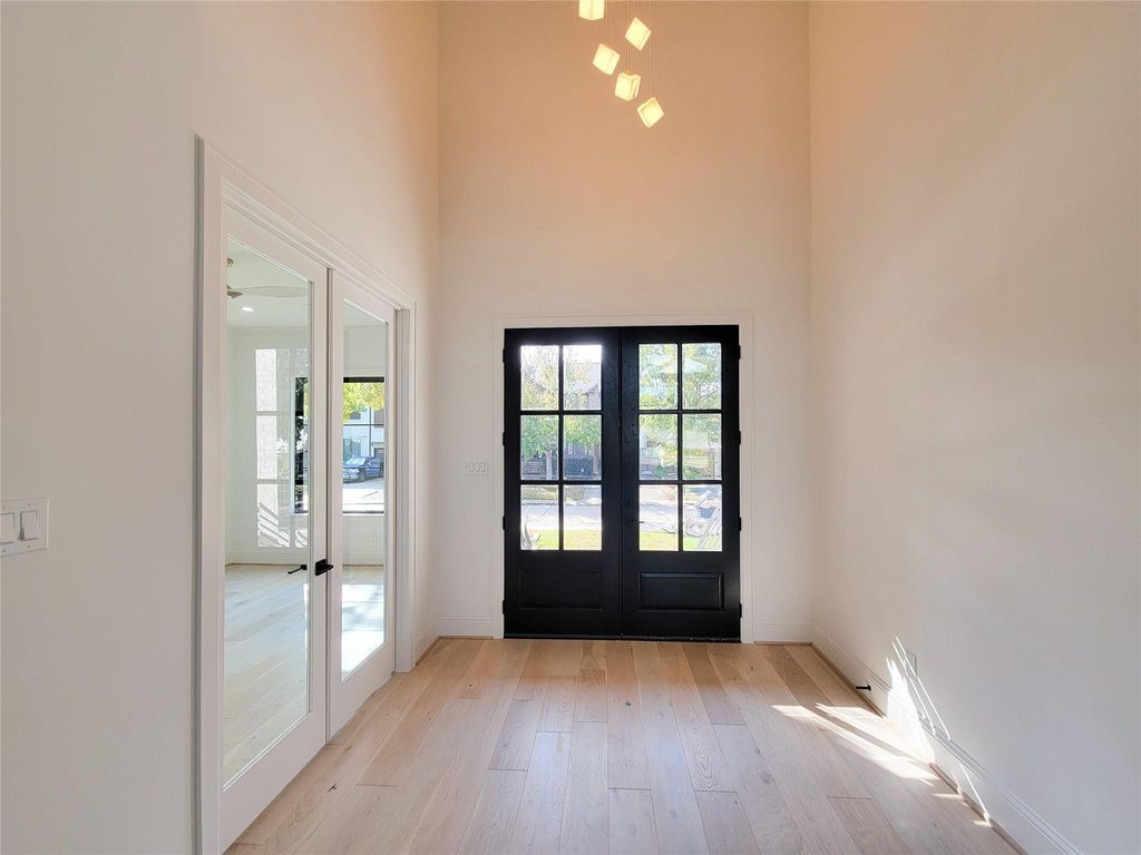 Photo of 4026 Underwood Street, Houston, TX 77025 (MLS # 15797074)