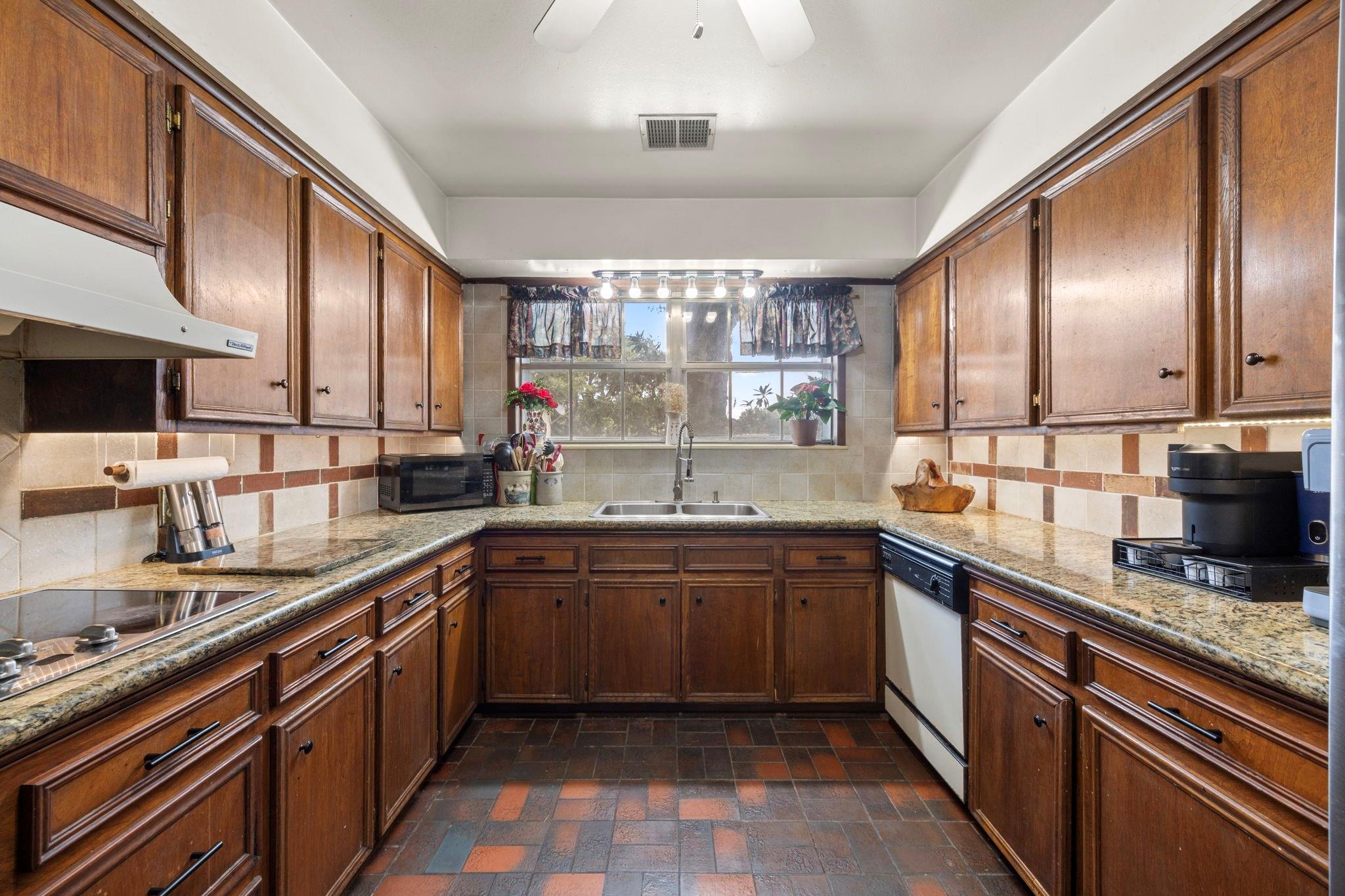 10636 Gaston Road