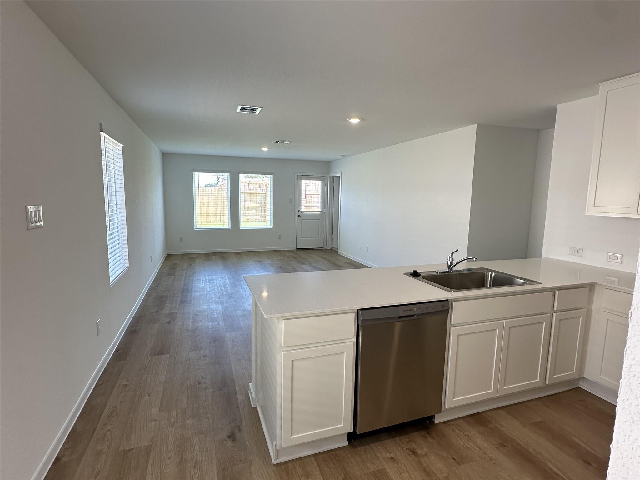 31220 Piccolo Fiore Lane
