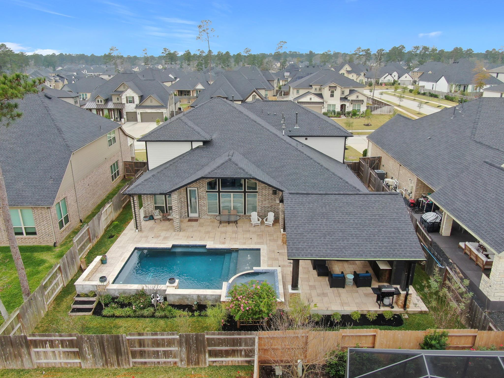 1067 Lakemont Bend Lane