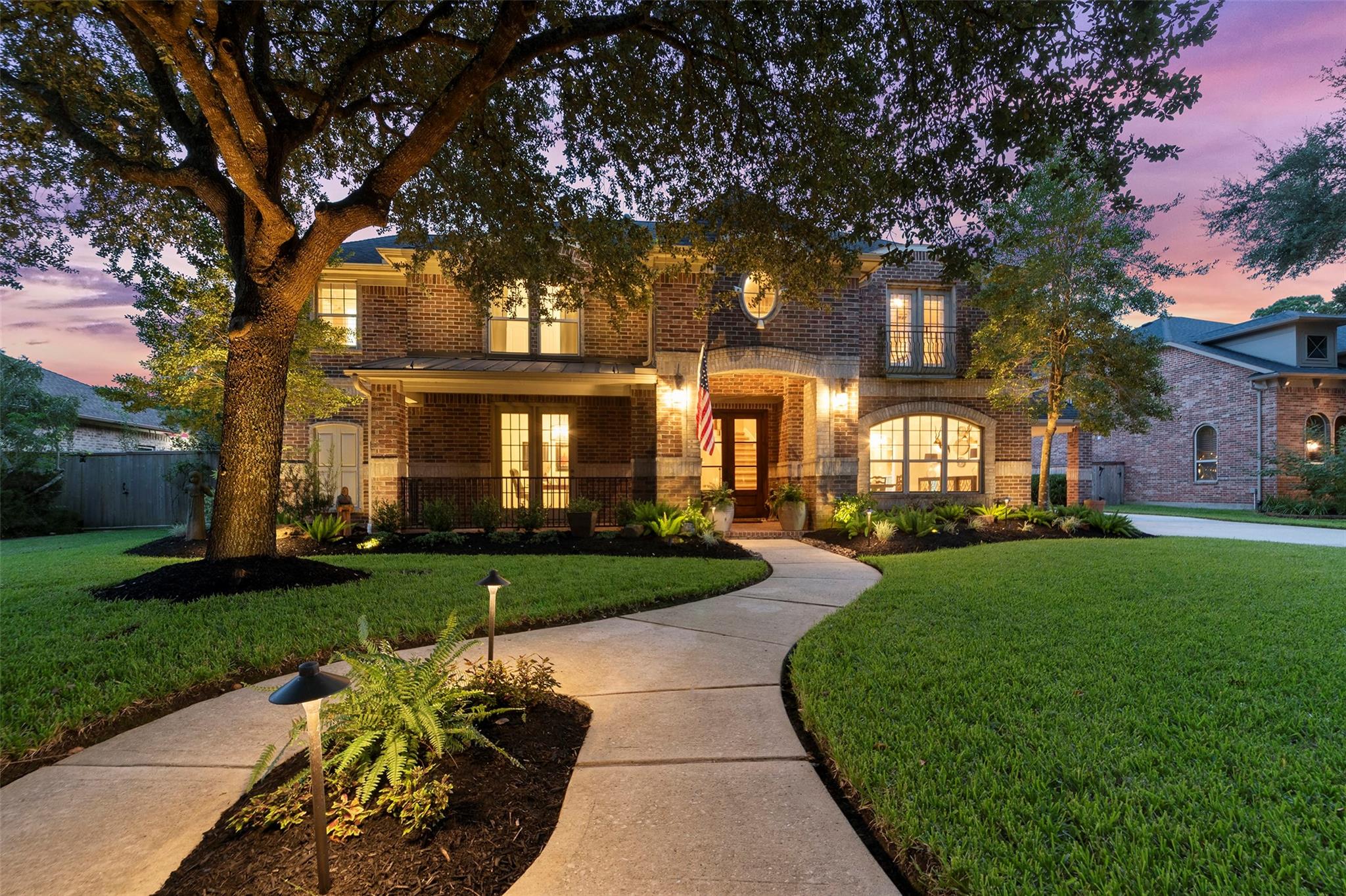 1311 Regal Green Ct Court