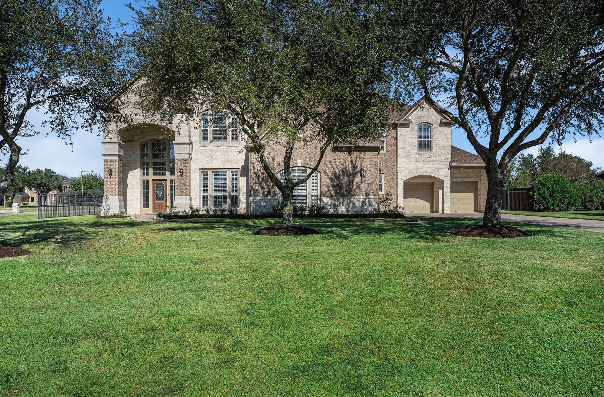 1821 Lake Landing Drive