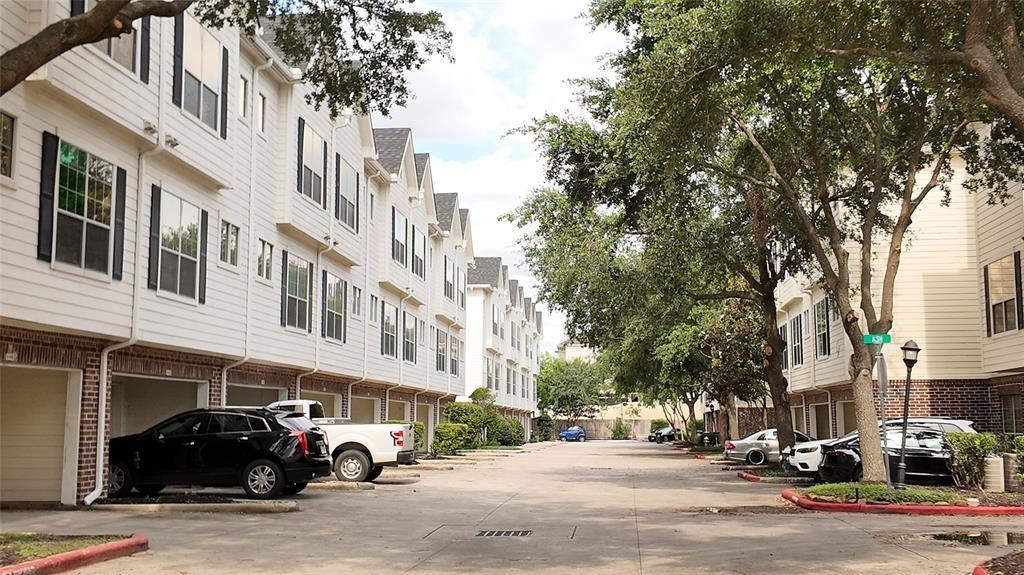 9200 Westheimer Road 604