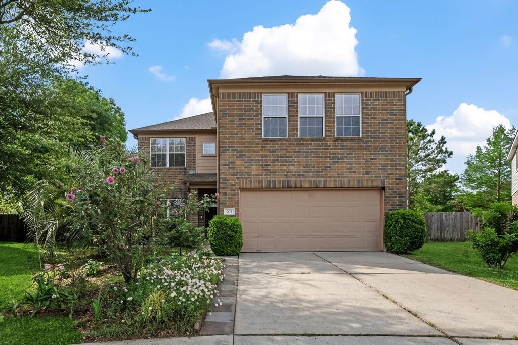 Photo of 903 Northgate Springs Drive, Spring, TX 77373 (MLS # 27745698)