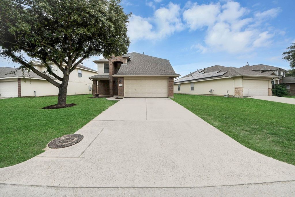 Photo of 19843 Bettencourt Lane, Houston, TX 77073 (MLS # 12984112)