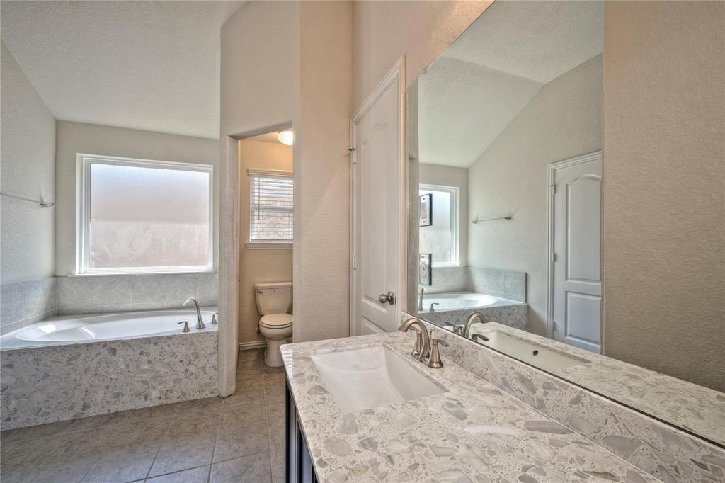 5106 Eagle Falls Lane