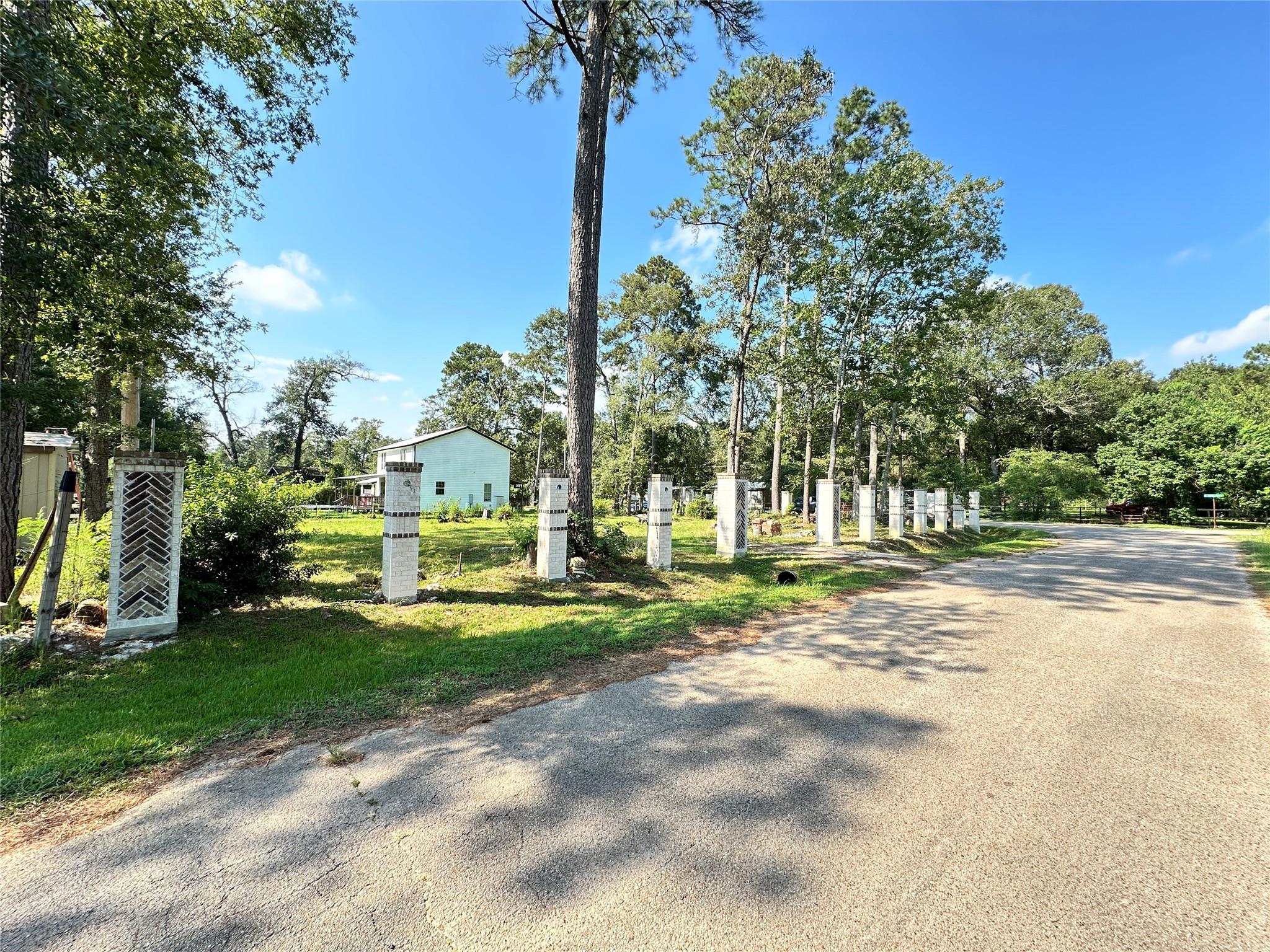2606 W Twelve Oaks