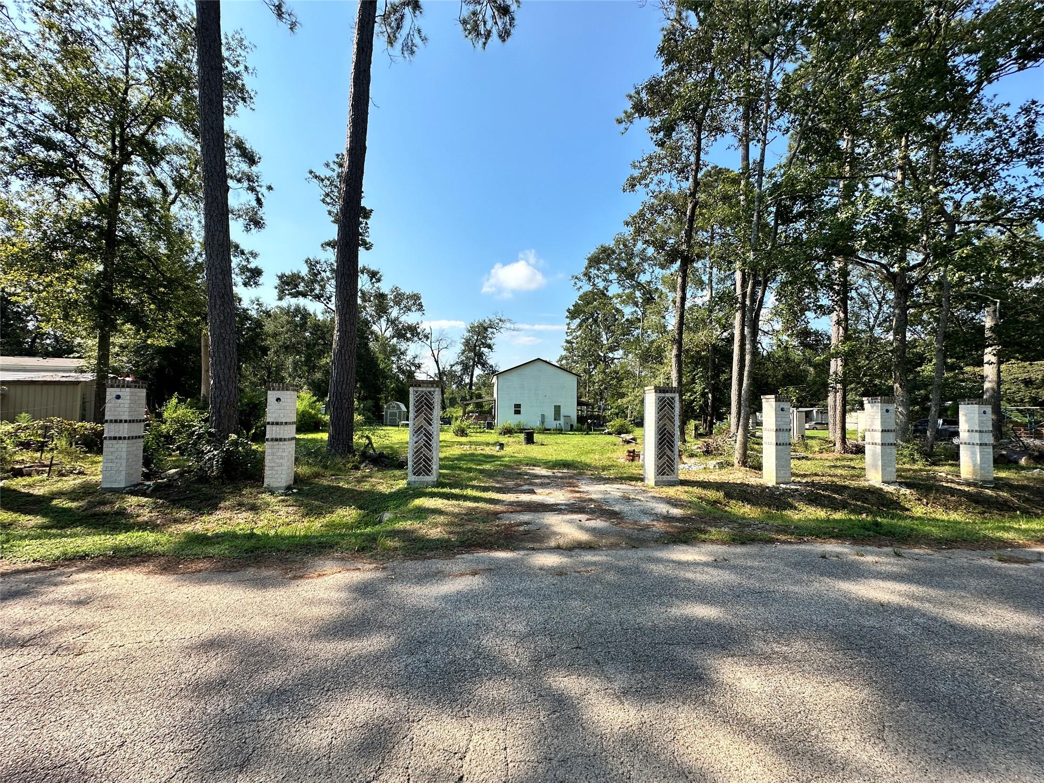 2606 W Twelve Oaks