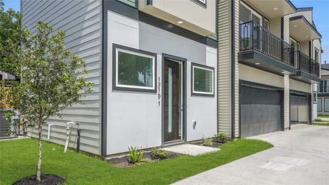 Photo of 1315 Knight Street #2, Houston, TX 77022 (MLS # 31377250)