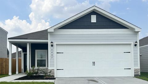 Photo of 6407 Winter Elm Street, Houston, TX 77048 (MLS # 29815027) Photo of 6407 Winter Elm Street, Houston, TX 77048 (MLS # 29815027)