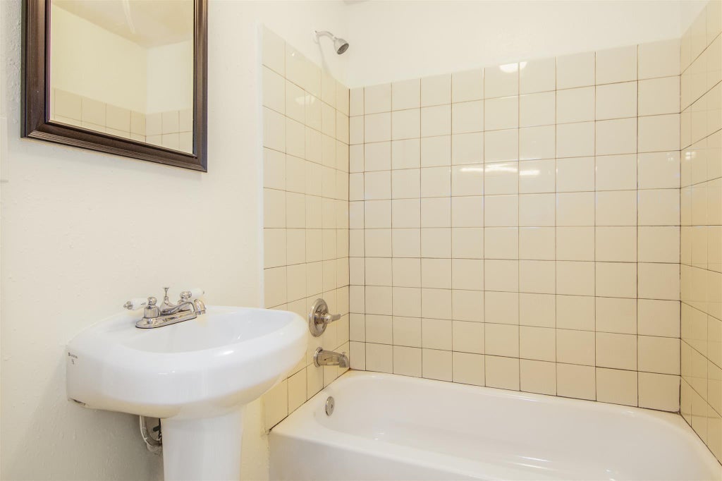 Photo of 10606 Seaford Drive, Houston, TX 77089 (MLS # 30712187)