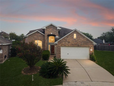 Photo of 1906 Kamren Drive, Houston, TX 77049 (MLS # 96346648)