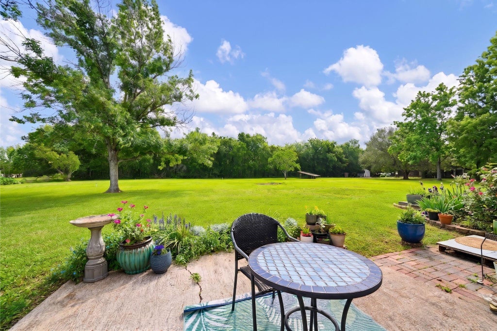 Photo of 10521 Mary Lane, Manvel, TX 77578 (MLS # 6531543)