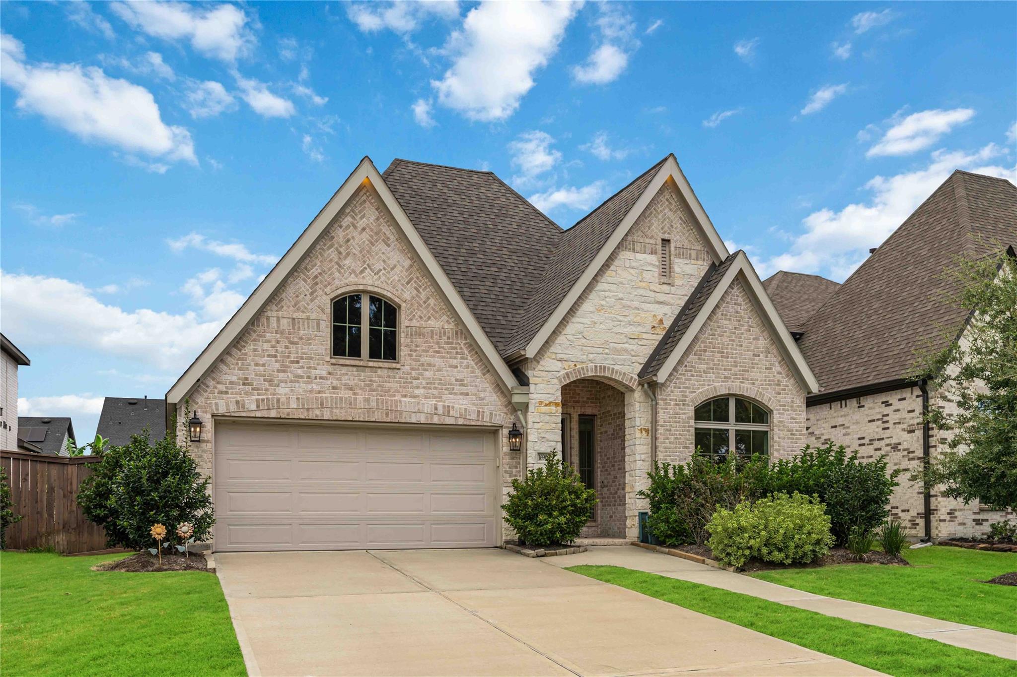 16903 Lupine Meadow Lane