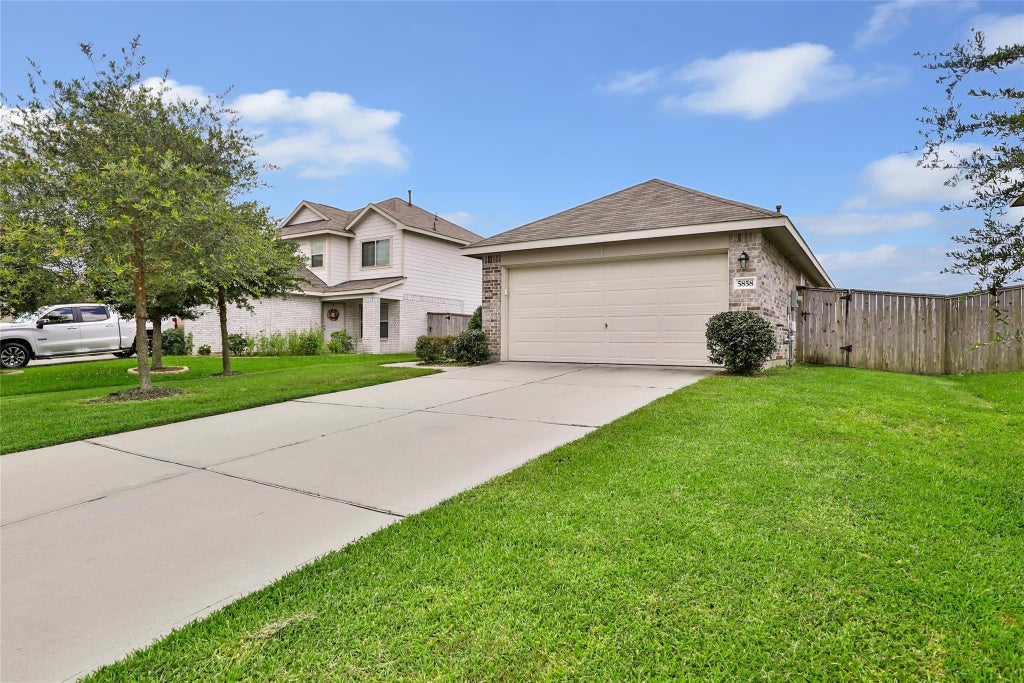 Photo of 5858 Rosehill Forest Lane, Porter, TX 77365 (MLS # 12590544)