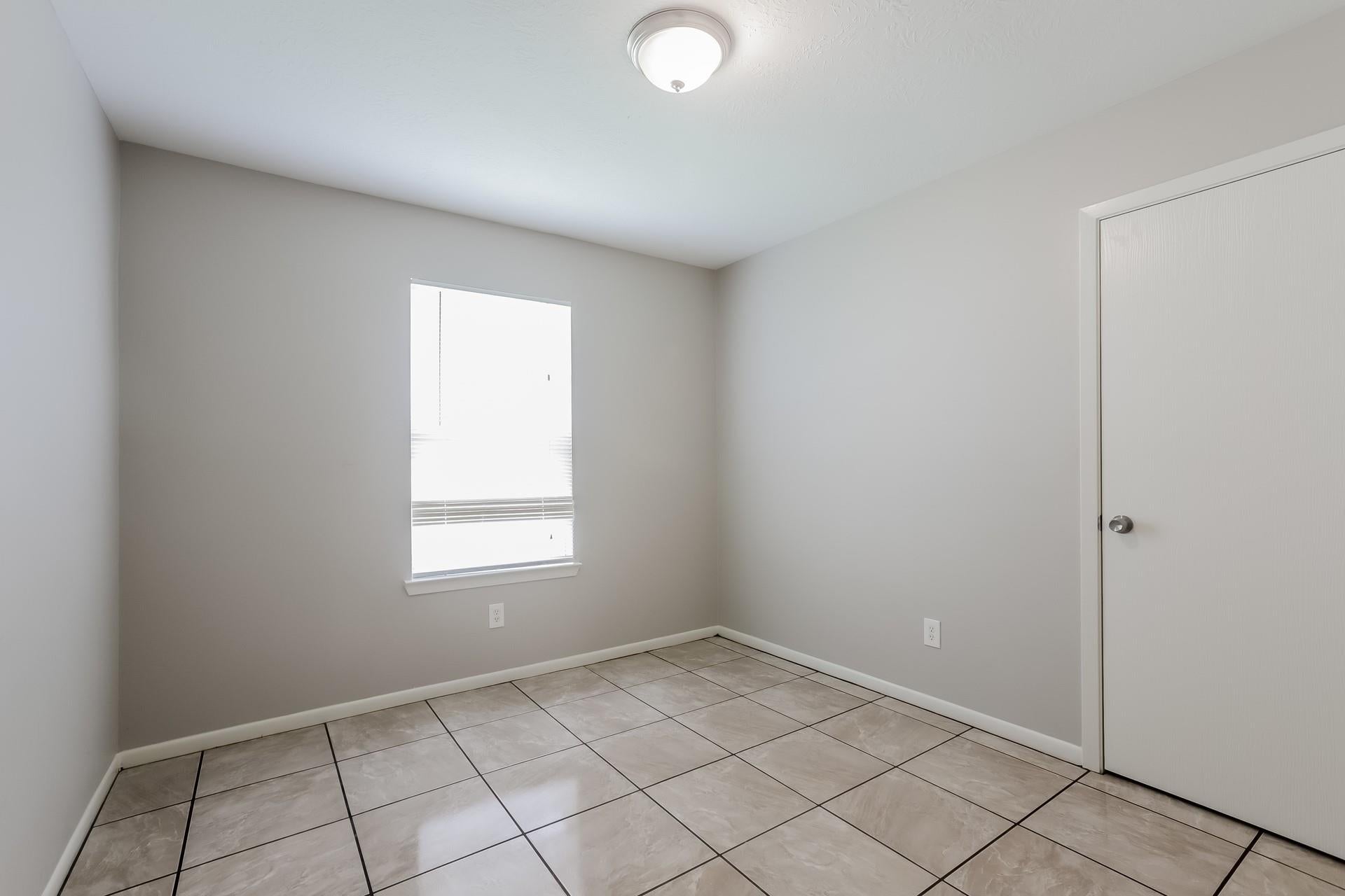 19615 Plantation Tree Court