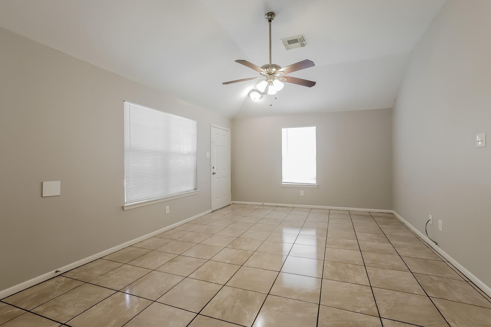 19615 Plantation Tree Court