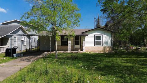 Photo of 410 Clinton Park Street, Houston, TX 77029 (MLS # 60662760)