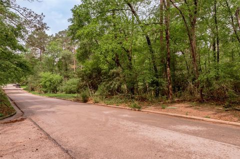 Photo of 277 Broadmoor Drive, Huntsville, TX 77340 (MLS # 77605695)