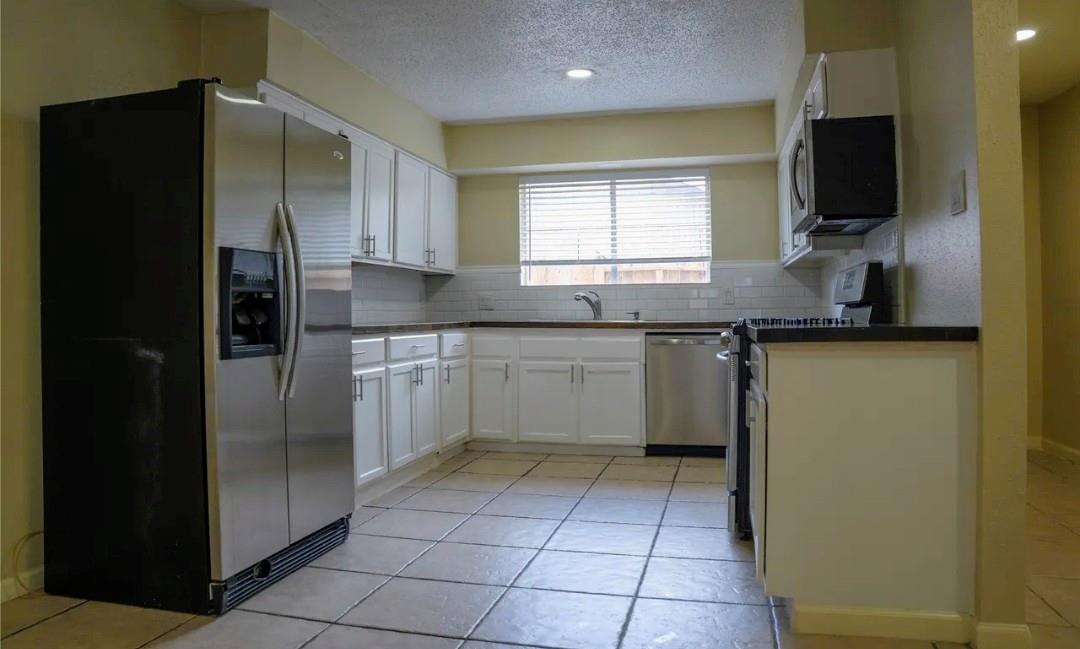 19526 Leaning Timbers Drive
