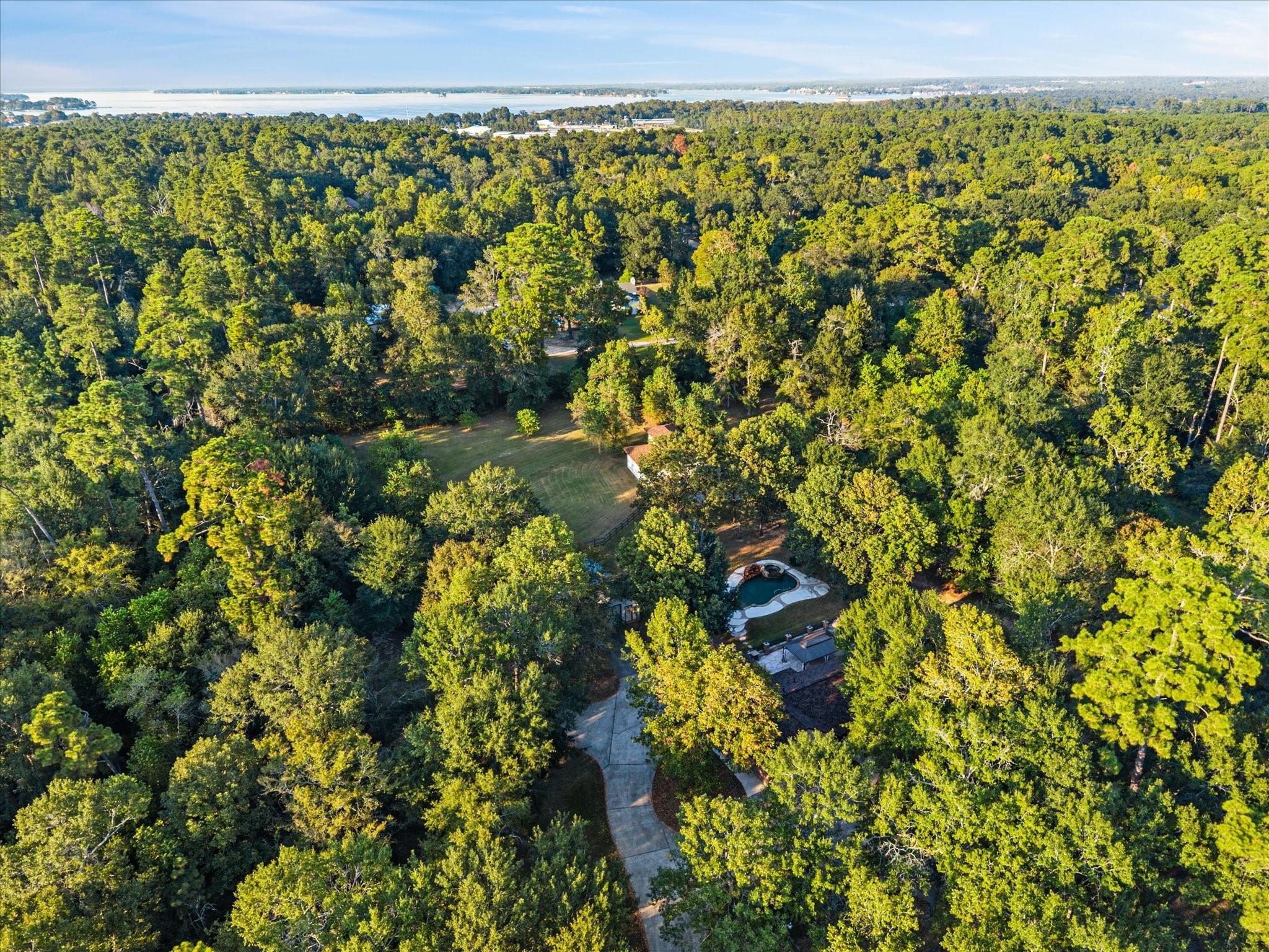 2004 Northshore Drive