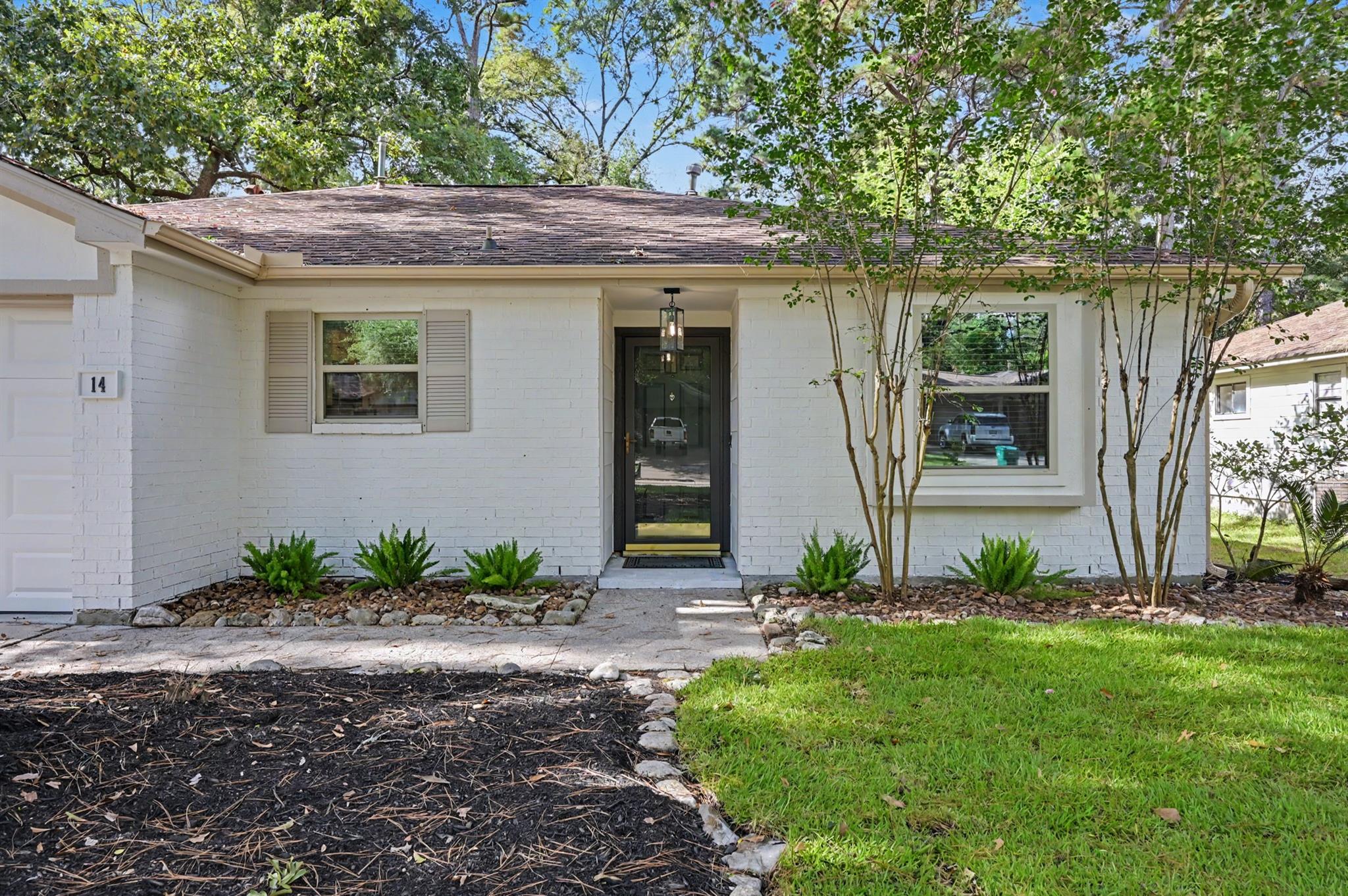 14 Summer Crest Circle