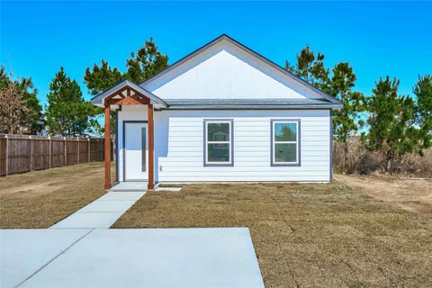 Homes For Sale - 1398 Road 5607<br/> Cleveland, TX 77327