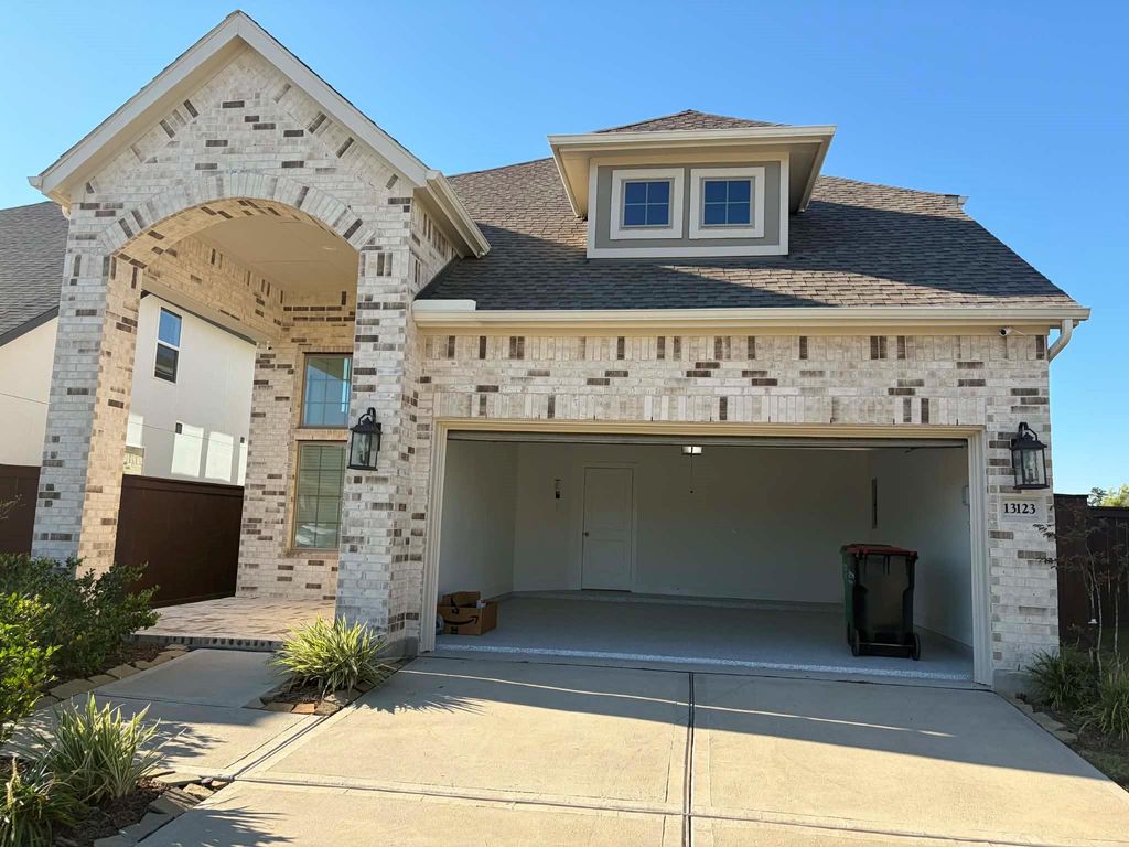 Photo of 13123 Hidden Village Court, Conroe, TX 77302 (MLS # 85412034)