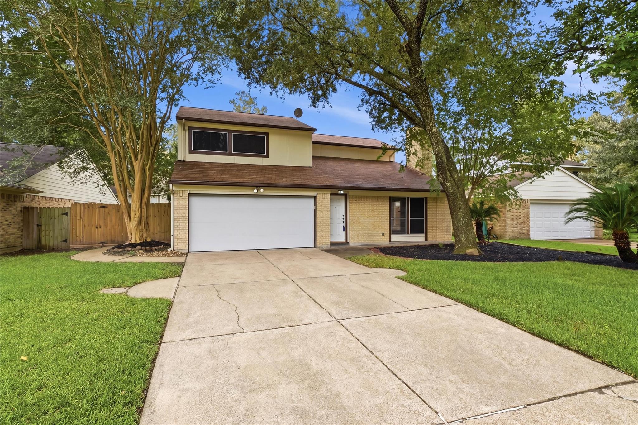 3206 River Valley Drive