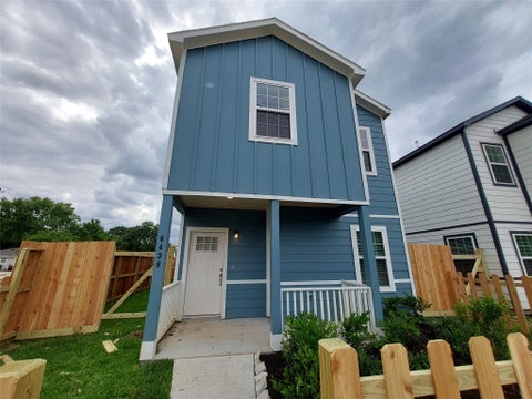 Photo of 6438 Calhoun Road, Houston, TX 77021 (MLS # 56158757)