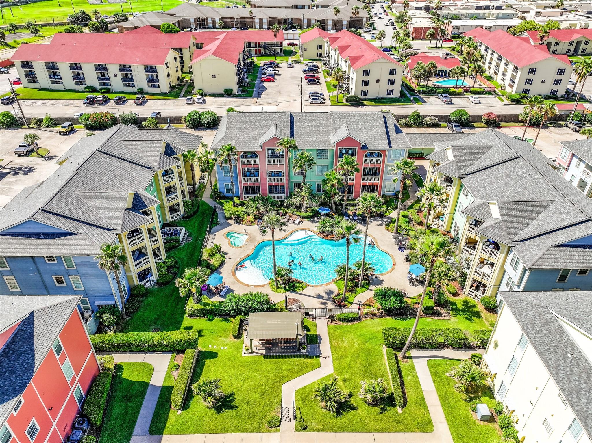 7000 Seawall Boulevard 811