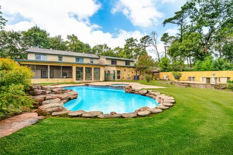 303 Shady Glen Lane Conroe TX 77385