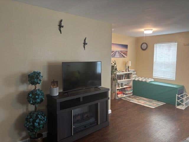 Photo of 2215 Hollywood Avenue, Galveston, TX 77551 (MLS # 41232622)