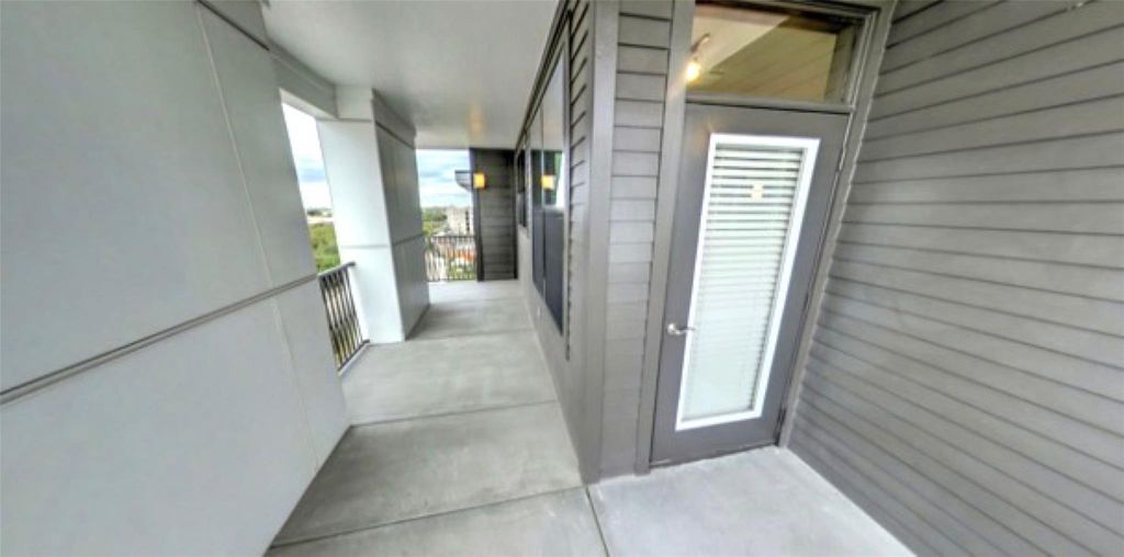 Photo of 5454 Washington Avenue #1602, Houston, TX 77007 (MLS # 10109092)