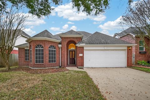 Photo of 546 Ivy Cross Lane, Sugar Land, TX 77479 (MLS # 89999605)