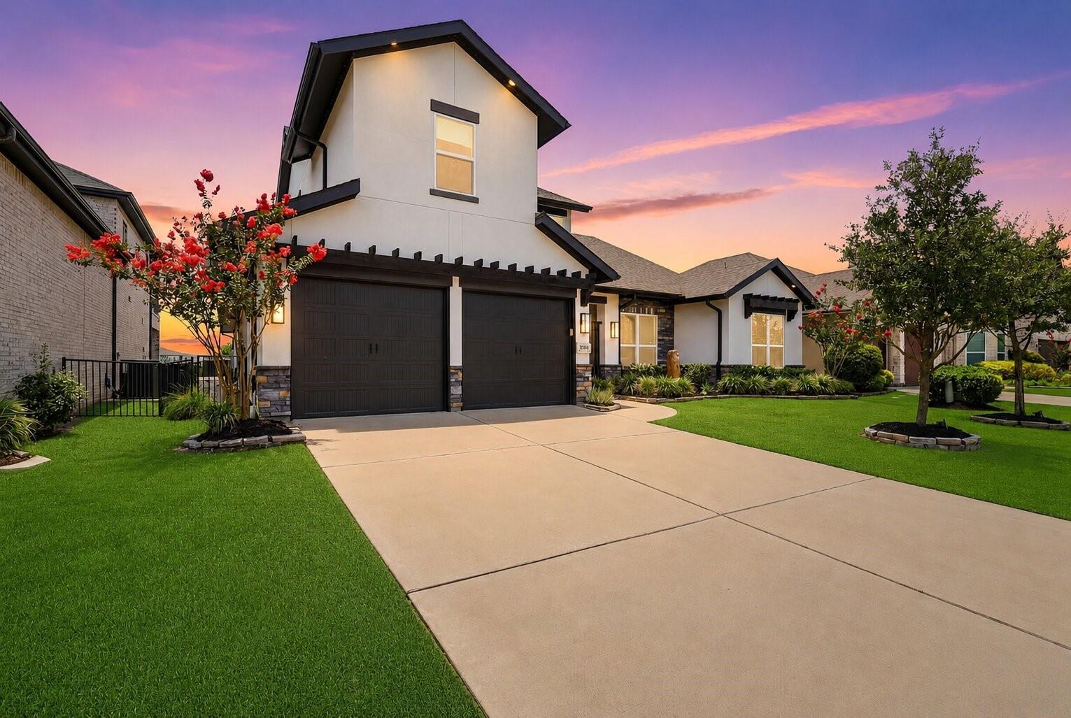 10719 Painted Crescent Court