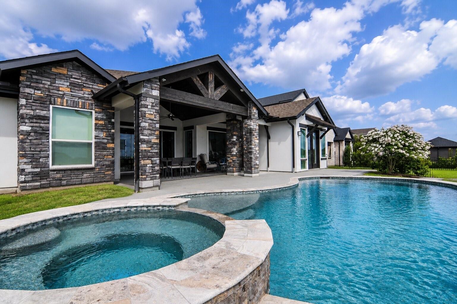 10719 Painted Crescent Court