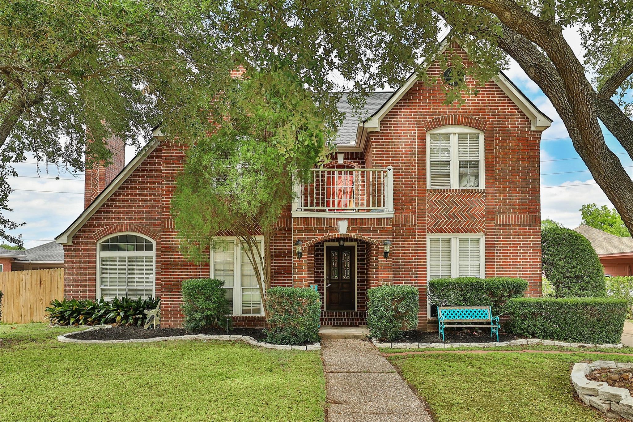 15742 Sweetwater Creek Drive