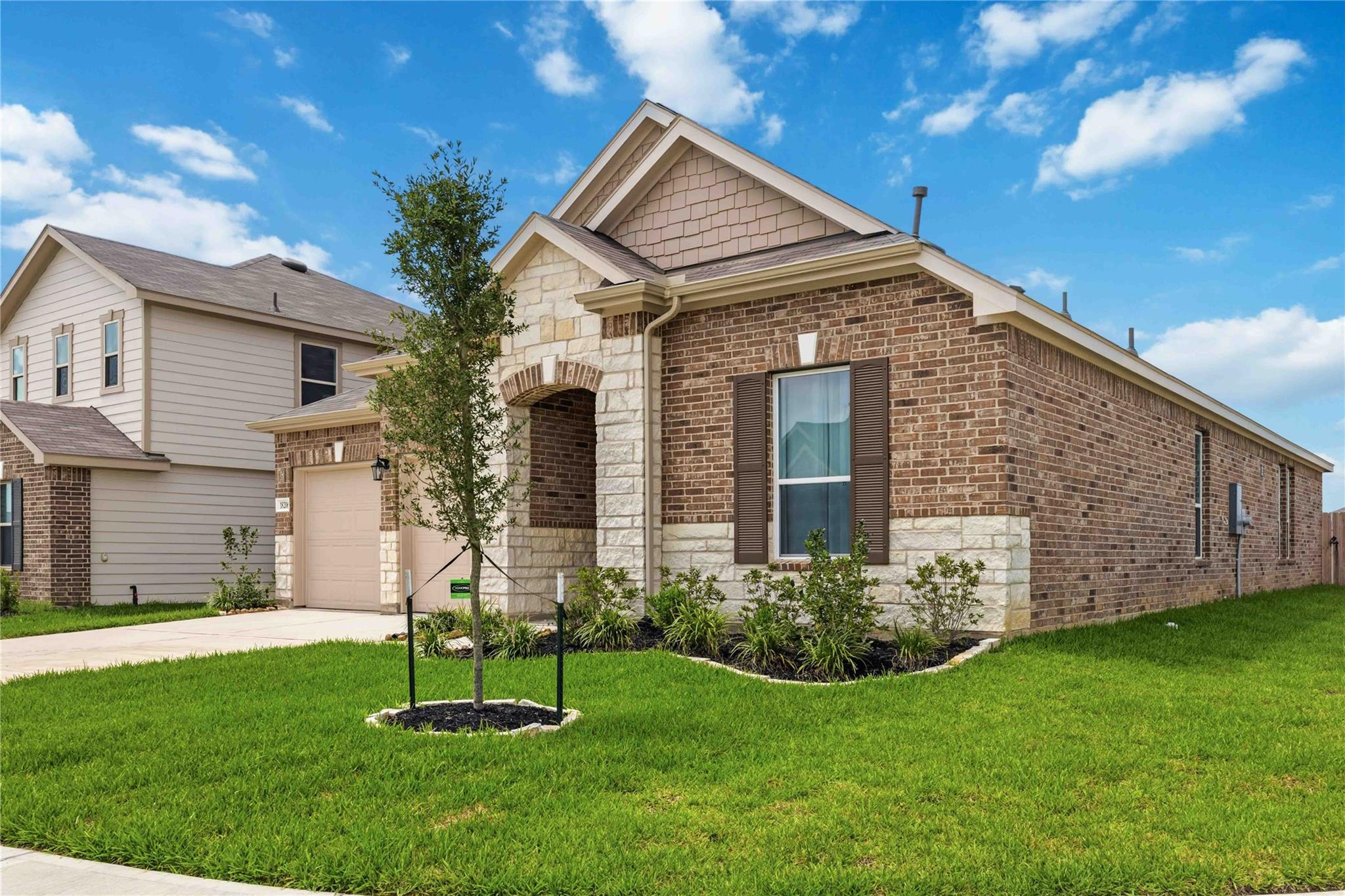 18206 Spruce Cottage Dr