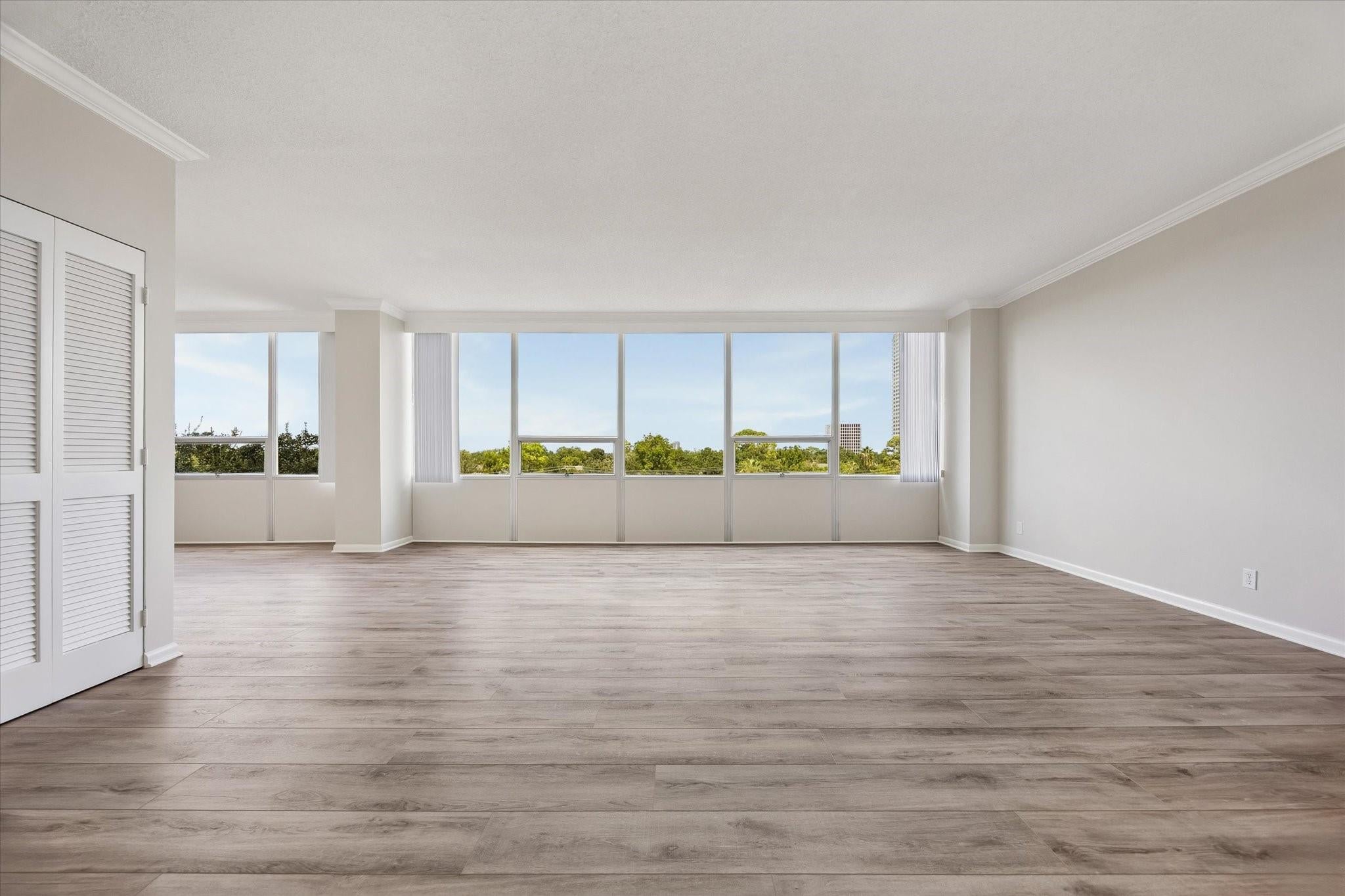 2701 Westheimer Road 5GH
