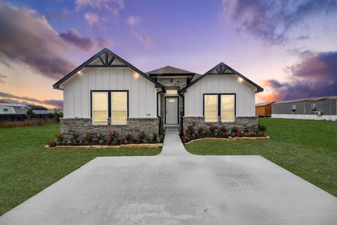 Photo of 4180 Road 3550, Cleveland, TX 77327 (MLS # 16618657)