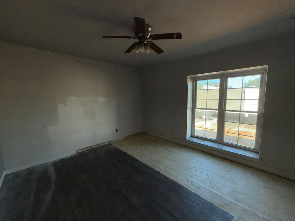 Photo of 2663 Marilee Lane, Houston, TX 77057 (MLS # 35885000)