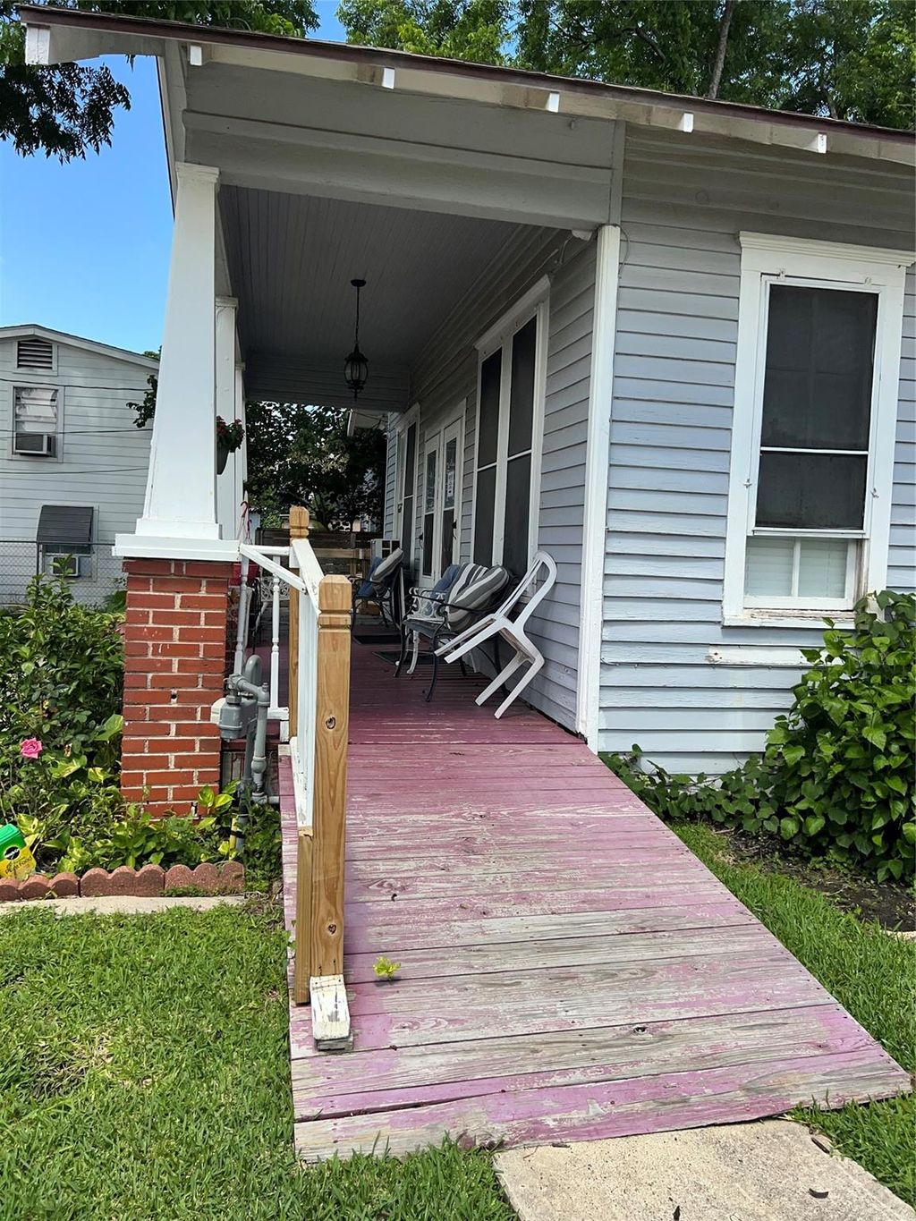 Photo of 1233 Morris Street, Houston, TX 77009 (MLS # 3413309)