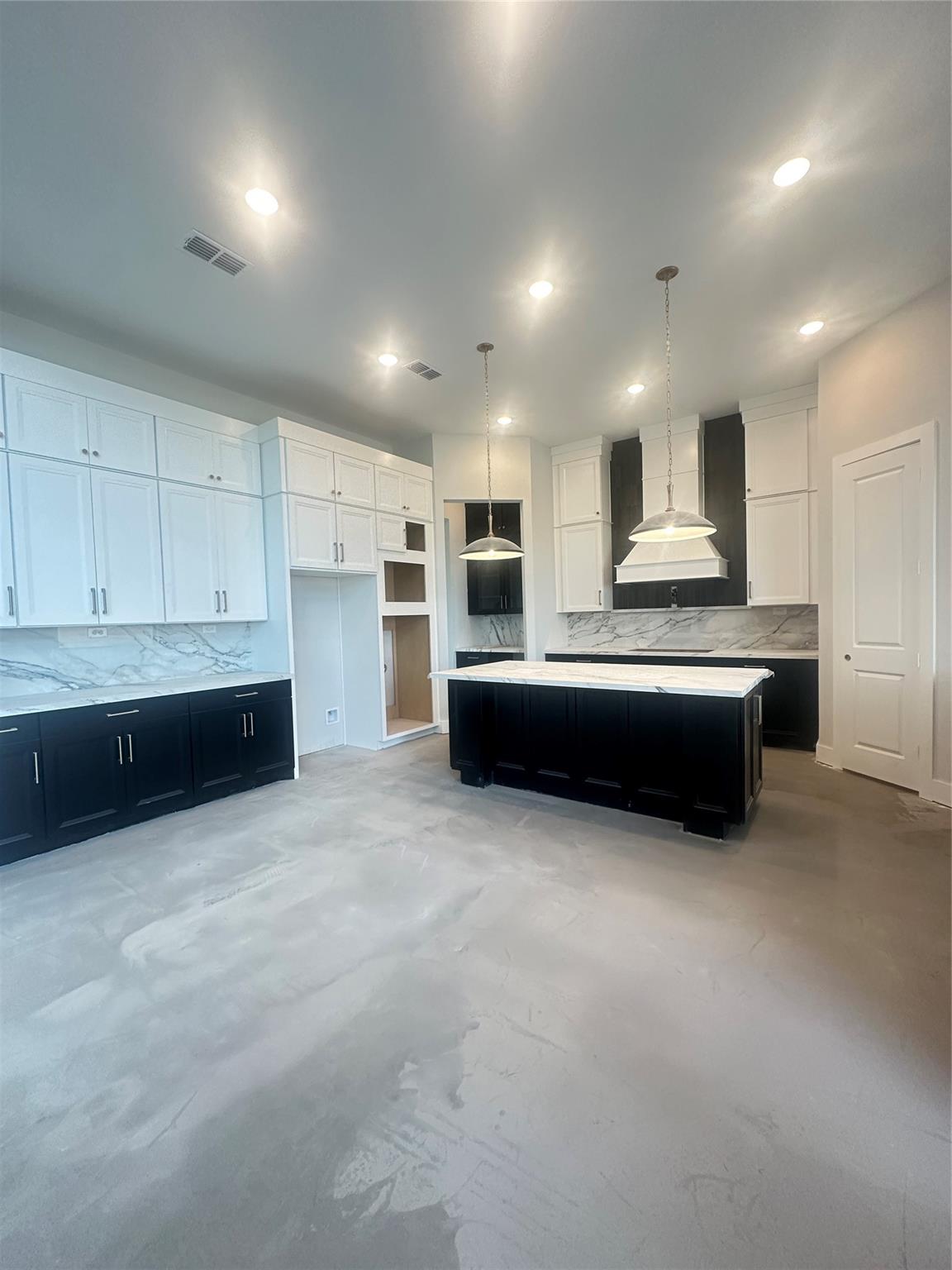 19906 Prairie Spider Drive