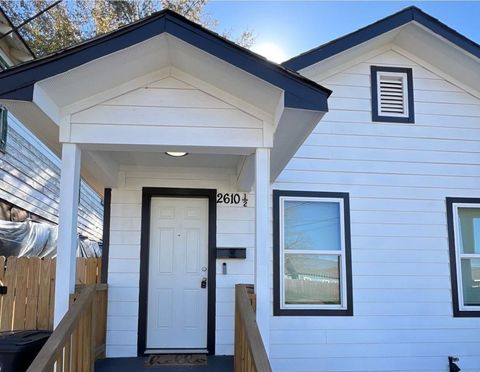 Photo of 2610 Mills Street, Houston, TX 77026 (MLS # 16248816)