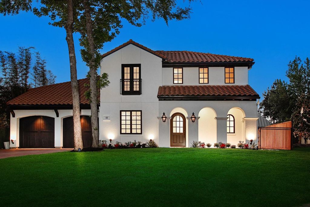 Photo of 10 Libretto Court, The Woodlands, TX 77382 (MLS # 26570598)